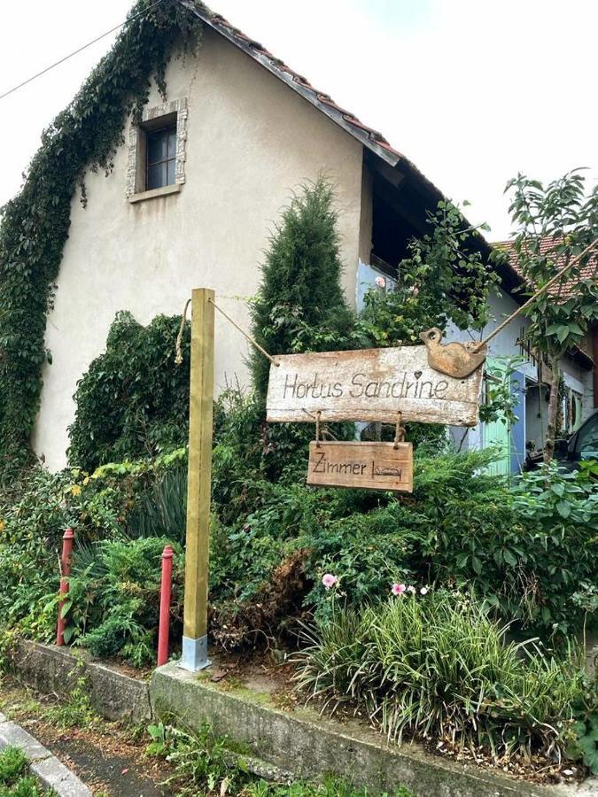 Heuhotel Farm Own Sleeping Bag Free Wifi Hausbreitenbach Esterno foto